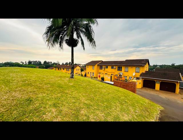 2 BEDROOM DUPLEX FOR SALE IN FAIRVIEW